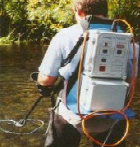 ماهیگیری با دستگاه ماهیگیر برقی