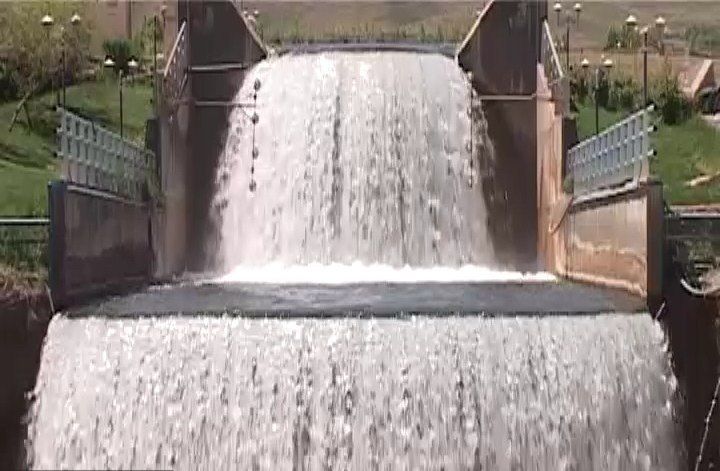 🔻کاهش ۷۵ درصدی خروجی آب چشمه لنگان فریدونشهر
