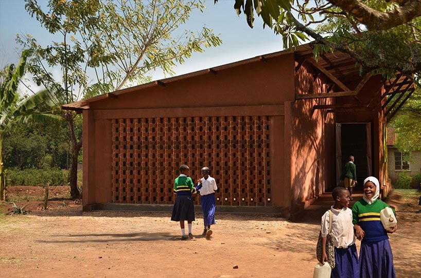 ساخت کتابخانه ای در تانزانیا