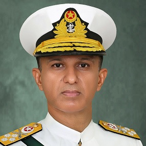 / دمیرال محمد امجد خان نیازی فرمانده نیروی دریایی ارتش پاکستان