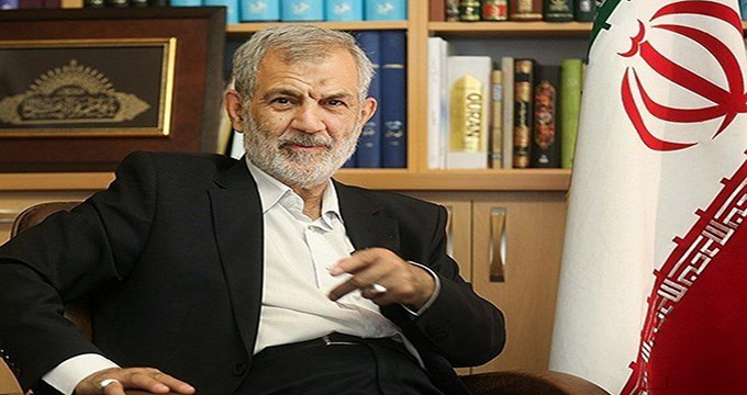 غفور‌ی‌فرد: احمدی‌نژاد ضربه بزرگی به اصولگرایان زد