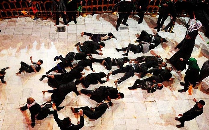 چرا ما سگ امام حسین علیه السلام نیستیم!؟ چرا ما سگ امام حسین علیه السلام نیستیم!؟