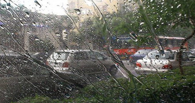 رگبار باران و تگرگ در نیمه غربی کشور