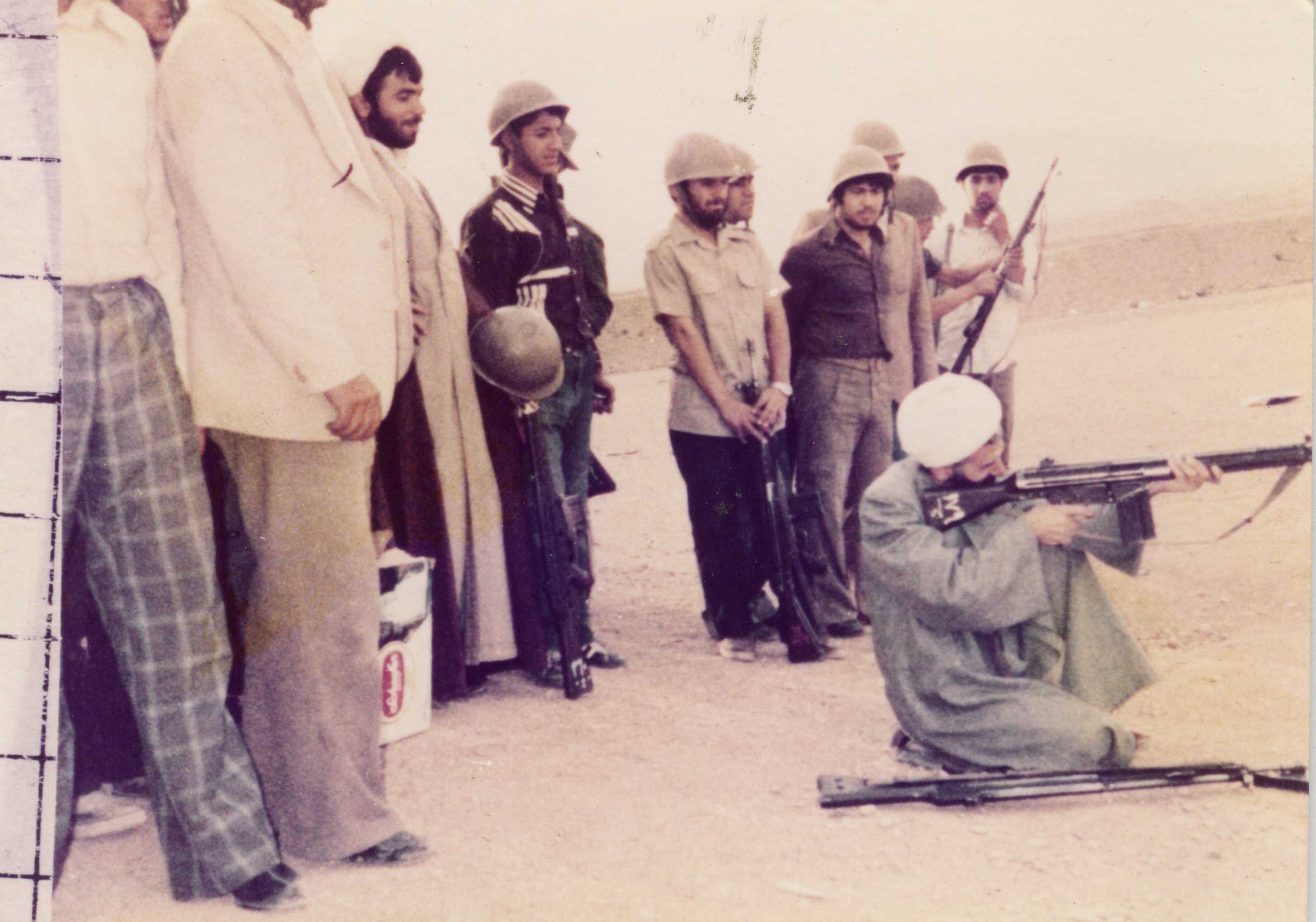 شهید شاه‌آبادی در جبهه