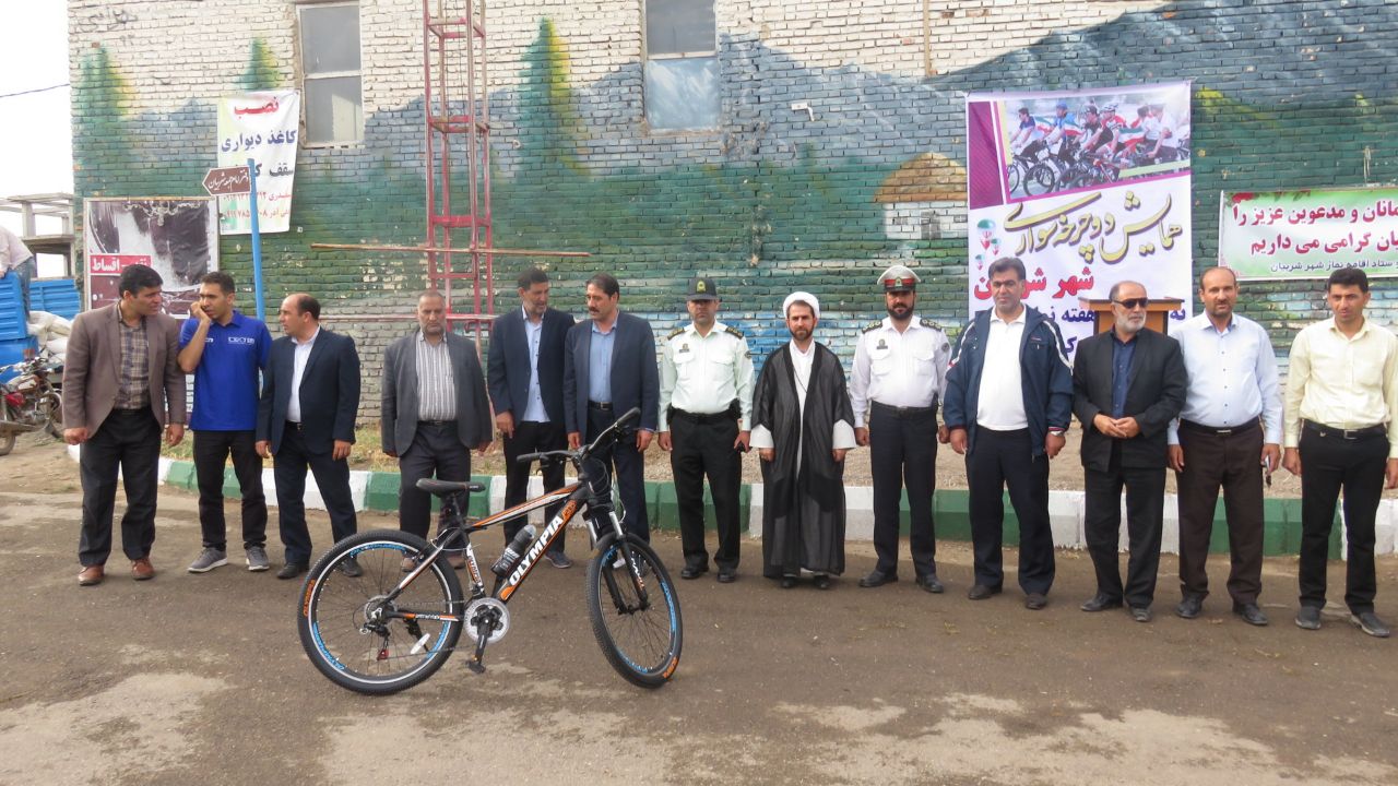 همایش دوچرخه سواری بمناسبت هفته نماز جمعه و دهه کرامت برگزار گردید