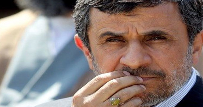 تقلای احمدی‌نژاد برای فرار از فراموش شدن
