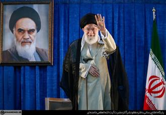 تبیین اندیشه مقاومت امام خمینی(ره) توسط رهبرمعظم انقلاب اسلامی