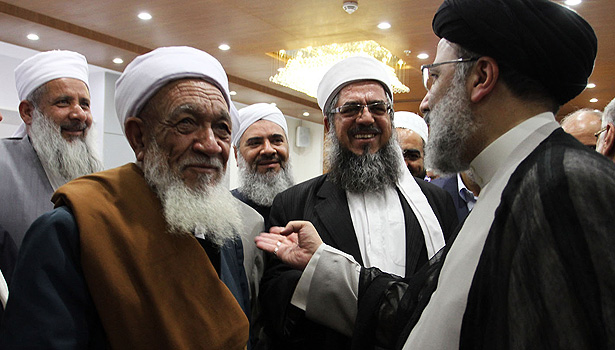 حضور حجة السلام دکتر رئیسی در جمع علمای اهل سنت استان خراسان جنوبی