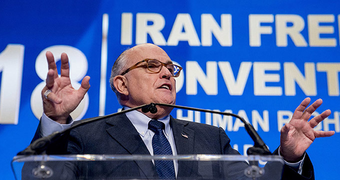 «رودی جولیانی»: شک نکنید ترامپ به دنبال تغییر رژیم در ایران است