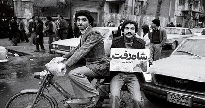 امام خمینی با قهر انقلابی وارد مبارزه شد