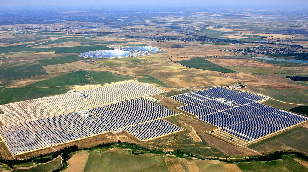 نیروگاه خورشیدی Solnova در اسپانیا