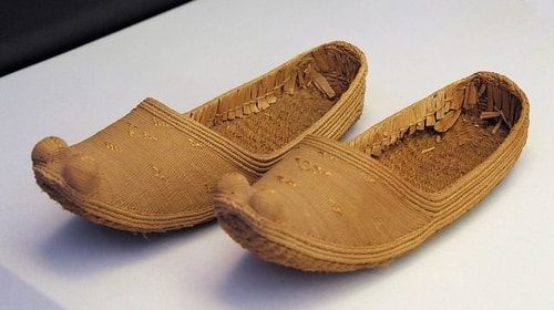کفش مورد استفاده در دوران باستان