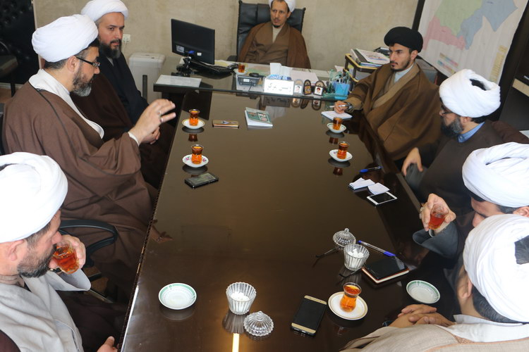 گزارش تصویری جلسه سرپرست امور مساجد با جمعی از مدیران و معاونین استان البرز
