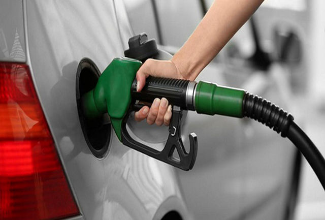 گرانی بنزین و قیمت خودرو