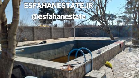 فروش باغ ویلا 2470 متری در کوشک نجف آباد اصفهان