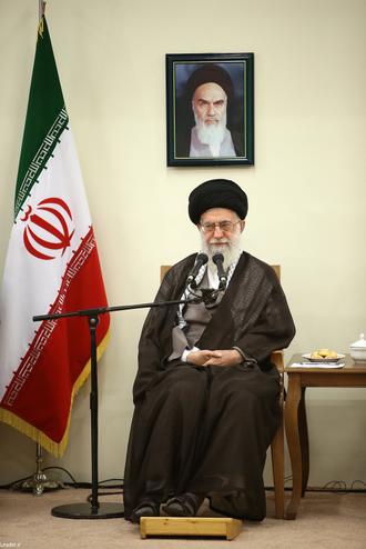 دیدار رئیس‌جمهور واعضای هیأت دولت با رهبر معظم انقلاب اسلامی