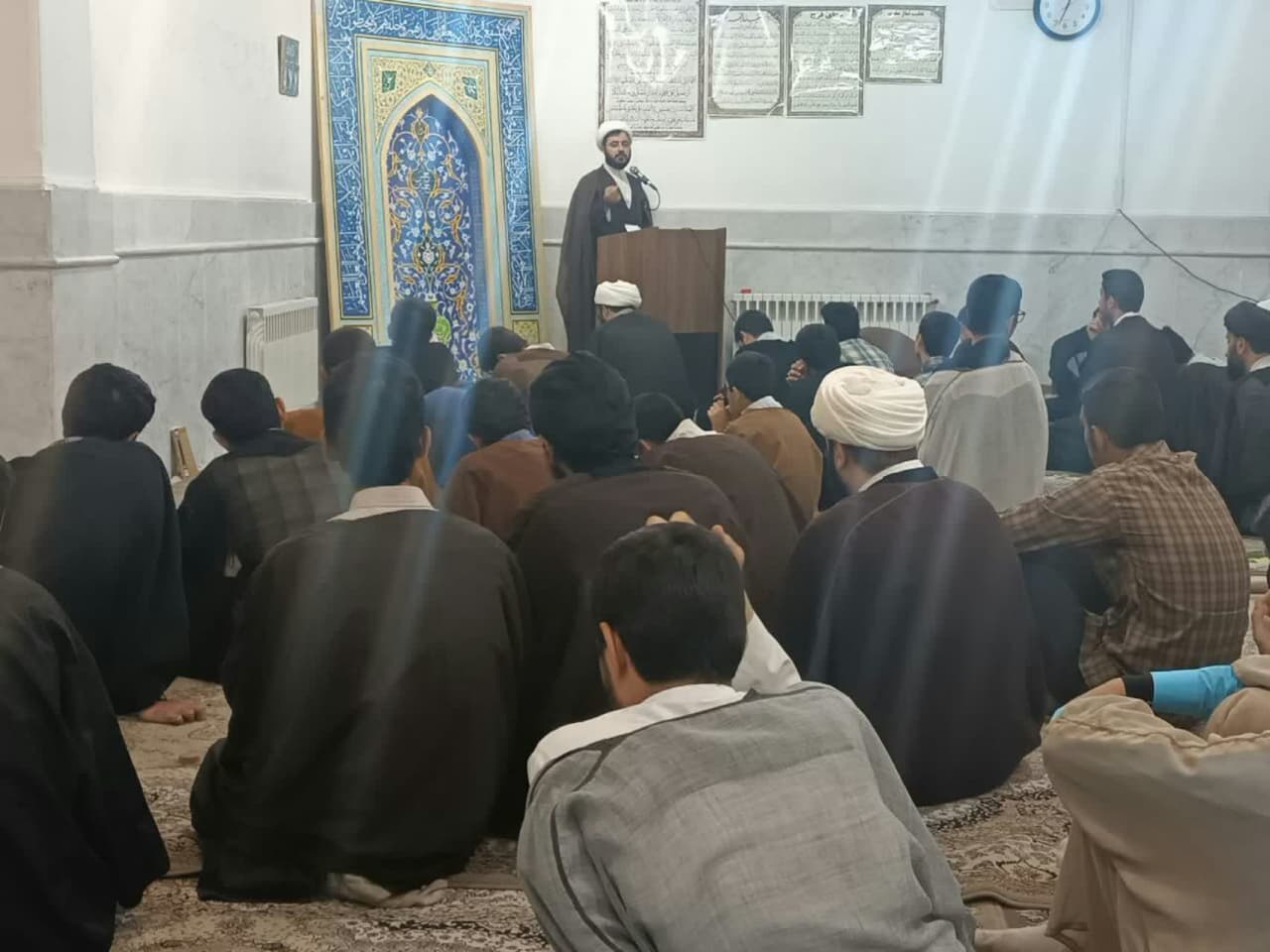 توجیه برنامه‌های پژوهشی مدرسه در سال تحصیلی پیش رو