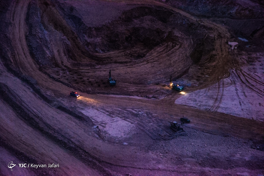 معدن انگوران