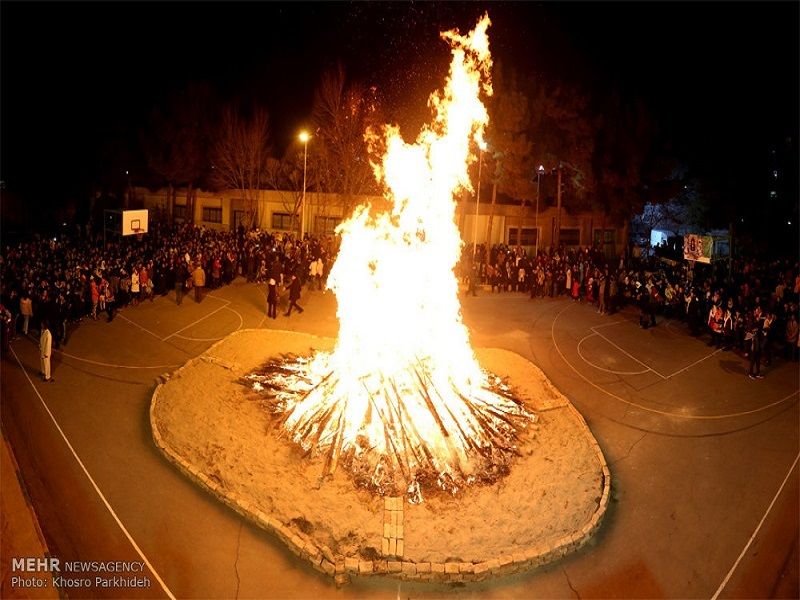 جشن سده در شهرستان گناباد