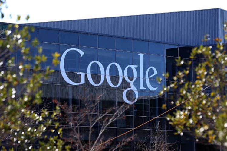 گوگل قابلیت پاسخگویی هوشمند را به پیام رسان‌های بیش‌تری اضافه می‌کند