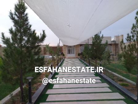 فروش باغ ویلا 970 متری در دشتی کرارج اصفهان