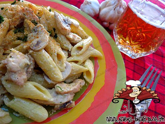 پاستا پنه با سس آلفردو,پاستا پنه با مرغ,طرز تهیه پاستا مرغ با سس آلفردو,طرز تهیه پاستا مرغ,طرز تهیه آلفردو چیکن پاستا,روش پخت پاستا مرغ,مواد لازم برای تهیه پاستا مرغ با سس آلفردو,پاستا با مرغ,پاستا مرغ الفردو