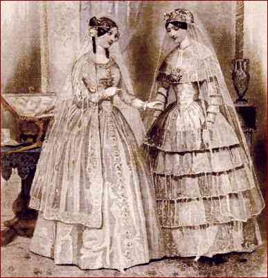لباس زنان قرن 18 