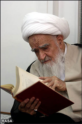 شعر آیت الله صافی برای امام زمان(عج) / فخری به داریوش و به اسفندیار نیست