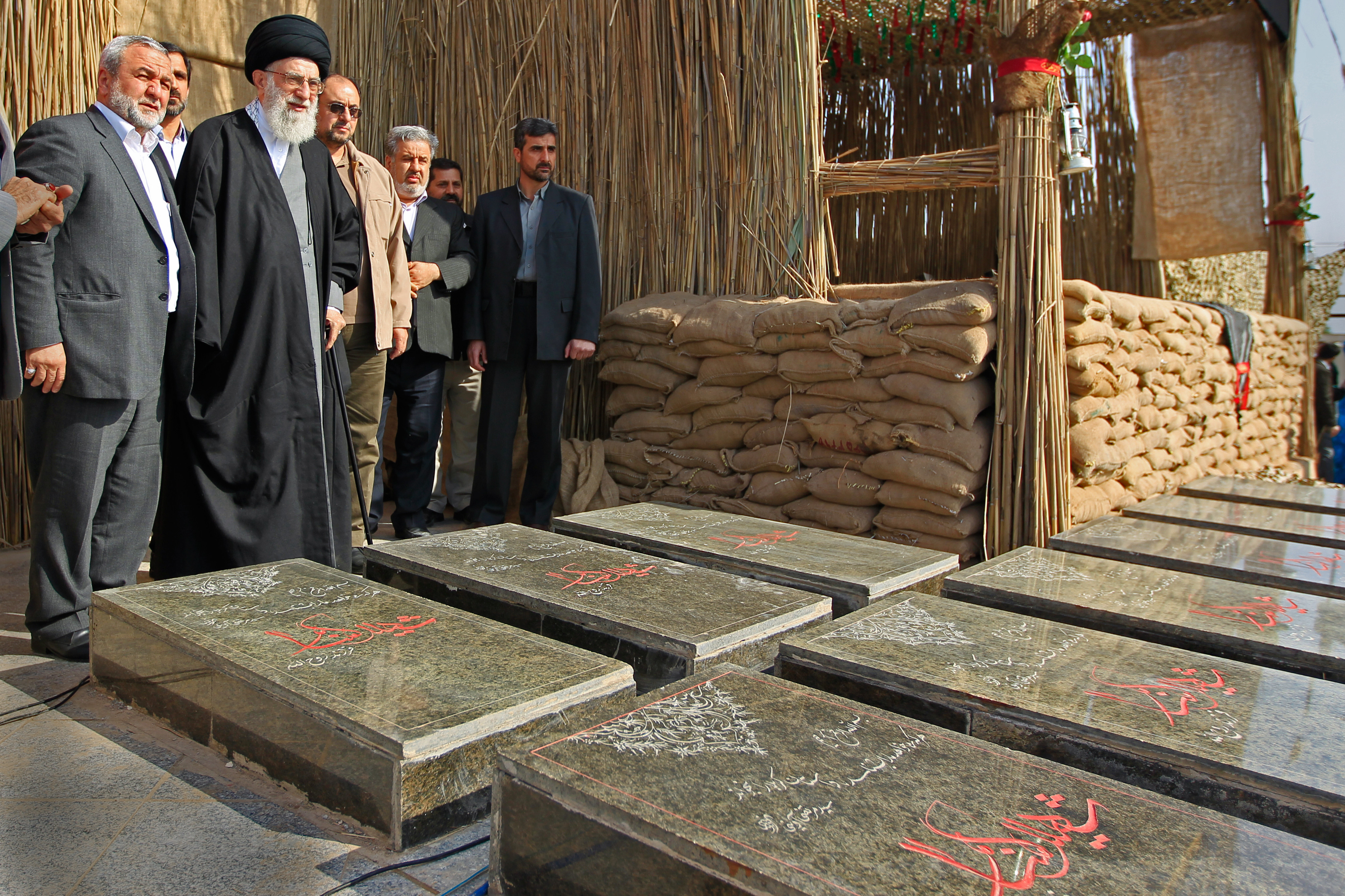 بیانات رهبر معظم انقلاب در یادمان شهدای شرق کارون