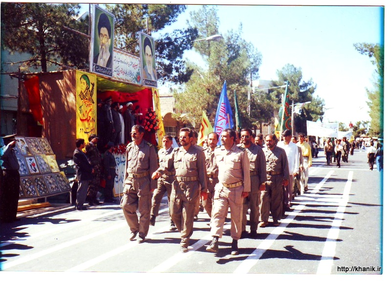 تصویر شرکت بسیجیان خانیک در رژه31شهریور