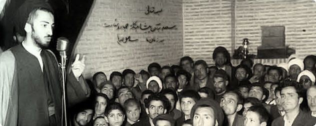 شهید نواب صفوی در حال سخنرانی انقلابی