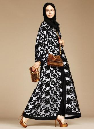 dolce gabbana hijab