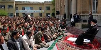بیانات منتشر نشده امام خامنه ای در دیدار با دانشجویان دانشگاه افسری امام علی - ۱۳۸۳/۱/۳۰