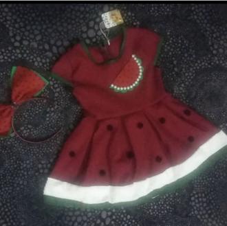 پوشاک بچه گانه