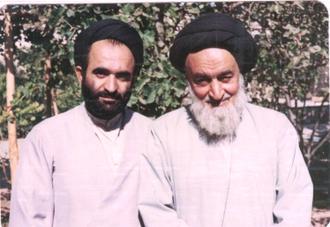 شهید آیت الله مدنی در کنار شهید سید فخر الدین رحیمی