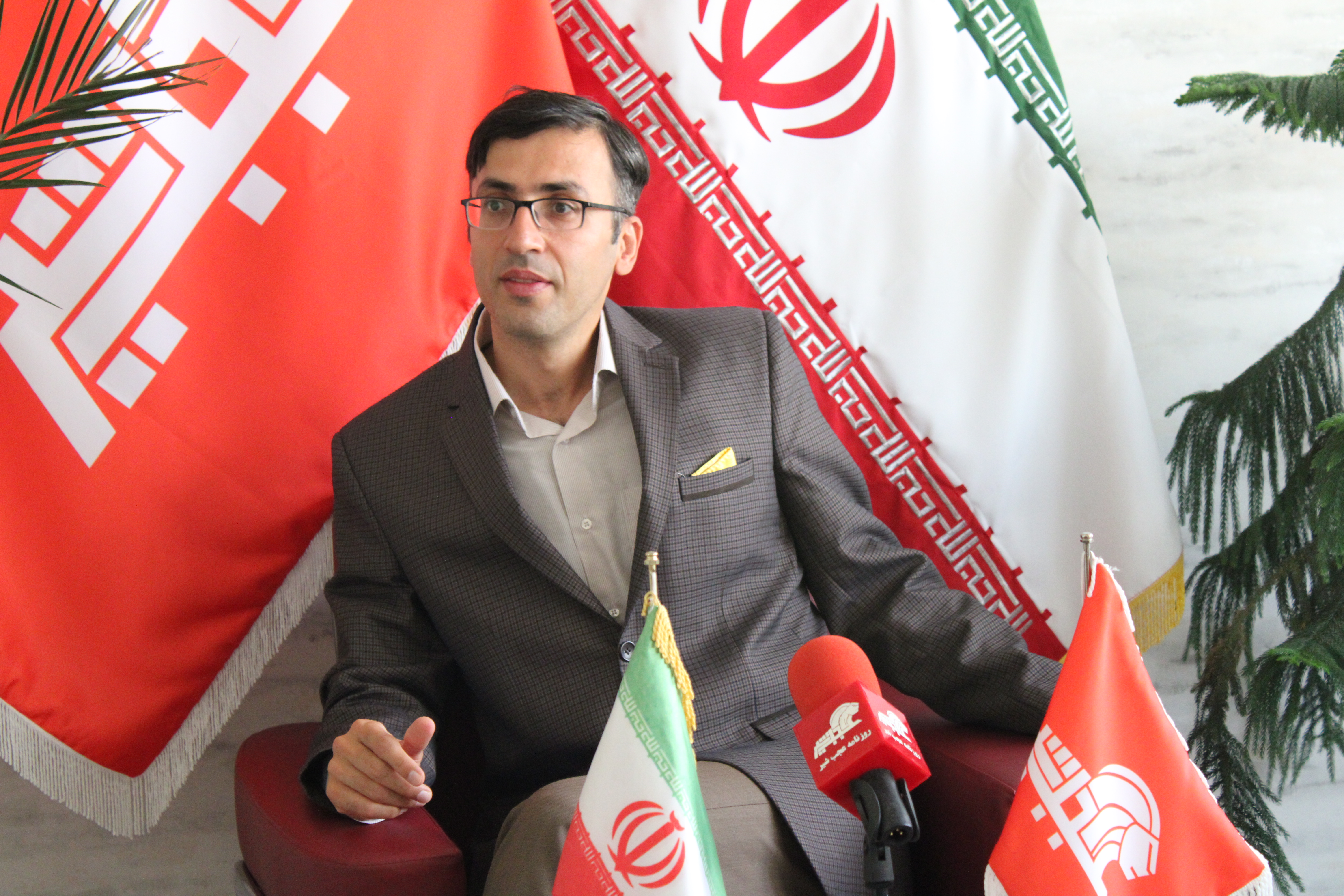 مصاحبه دکتر علی محمدی پور در روزنامه سراسری عجب شیر 28 خرداد 14