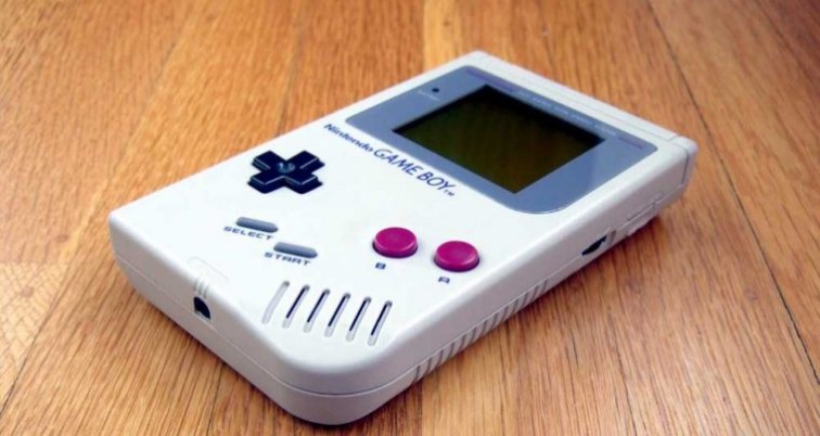 تبدیل گوشی به کنسول قدیمی Game Boy