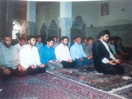 طلاب و مدیر مدرسه علمیه فرخشهر