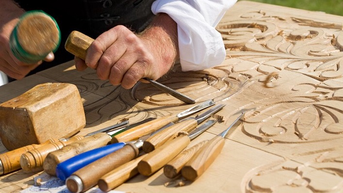 تحقیق کاروفناوری آشنایی با چند هنر و حرفه کار با چوب