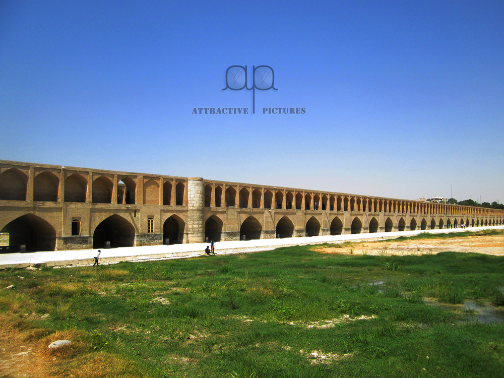Att Pic_Si-o-se Pol_esfahan1