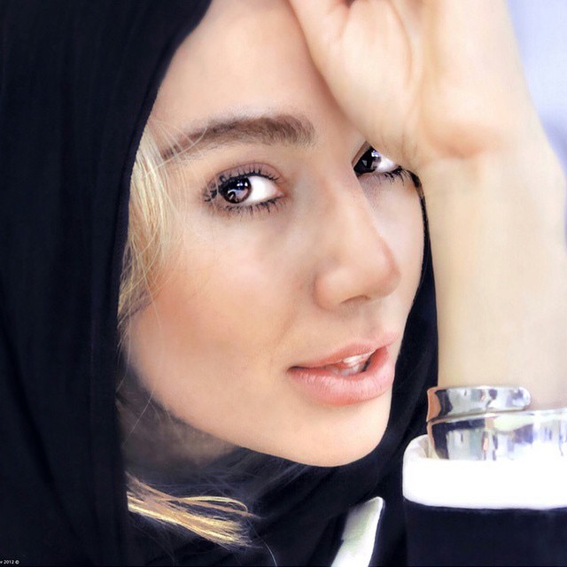 عکس سلفی بدون آرایش خاطره حاتمی تیر 95