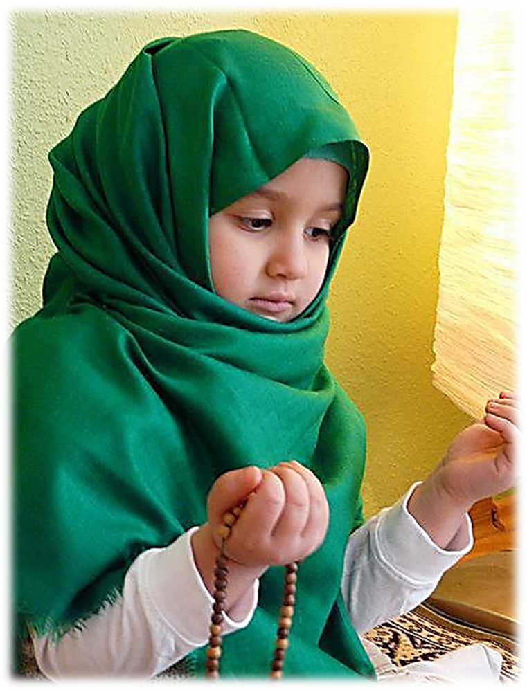 Мусульманское тело. Мусульманские дети. Красивые мусульманские дети. Зелёная одежда для детей.