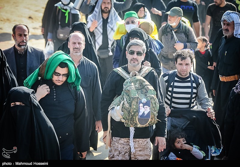 shia muslims great walking, arbain2015,imam hossein