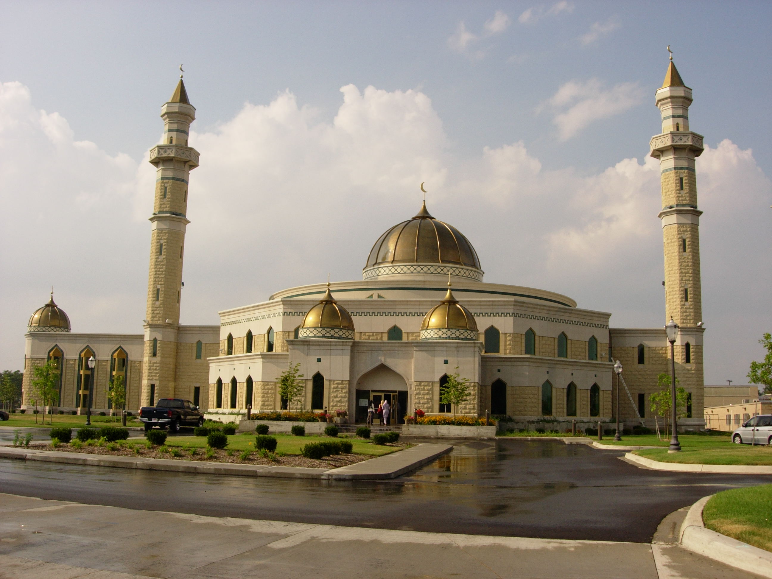 Культовые сооружения мусульман. Мечеть Деггарон. Курчалоевская Соборная мечеть. Новая мечеть в Уфе. Лагос мечеть шитабей.