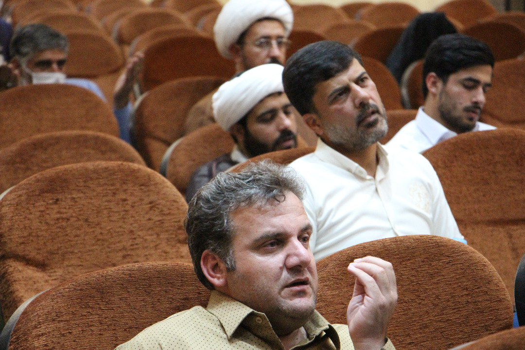 خادمی 2