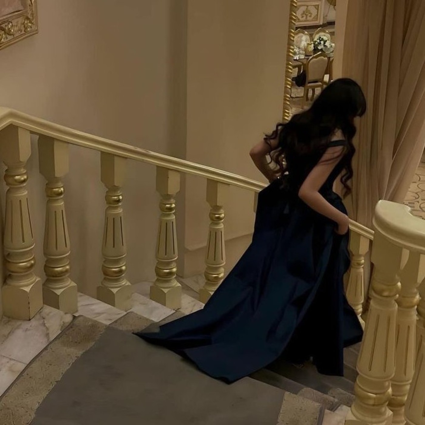 بهار تو را به من داد.