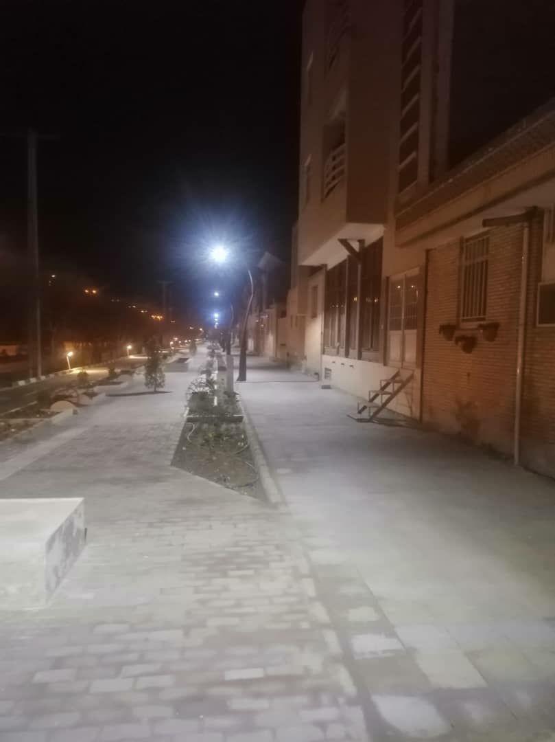شرکت صنایع سبز تولید کننده سیستم های روشنایی و نور پردازی و ساخت پایه چراغ در کرمان 