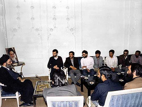 آوینی