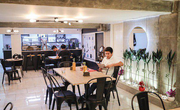 کافه افغانستانی ها در تهران