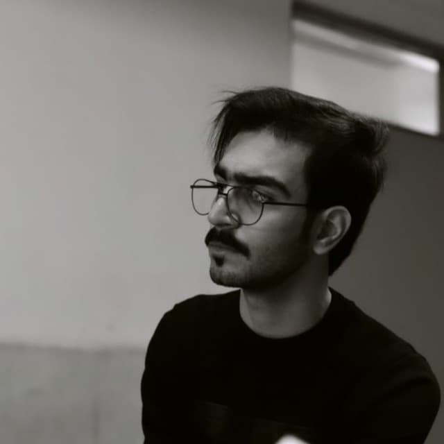 احمد بیگی | هیسطنی